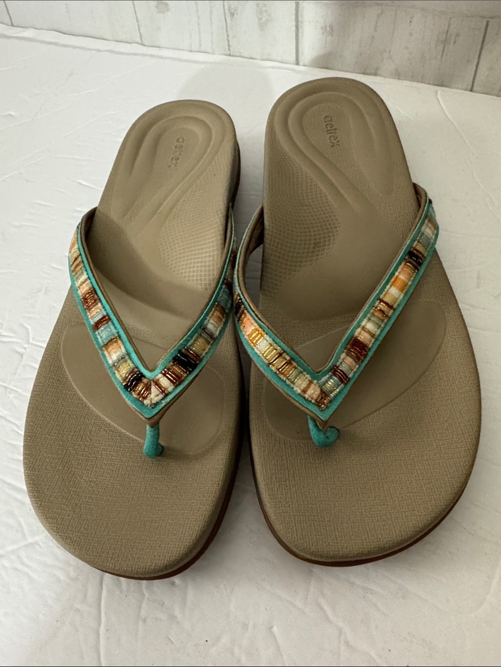 Aetrex Size 7.5-8 Teal Strap Women’s Flip Flop Thong Sandals Beach Comfort